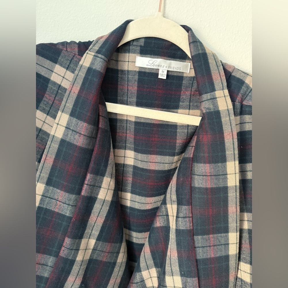 Lovers + Friends Days Like These Plaid Flannel Jacket in Navy Medium Open Front - Picture 4 of 8